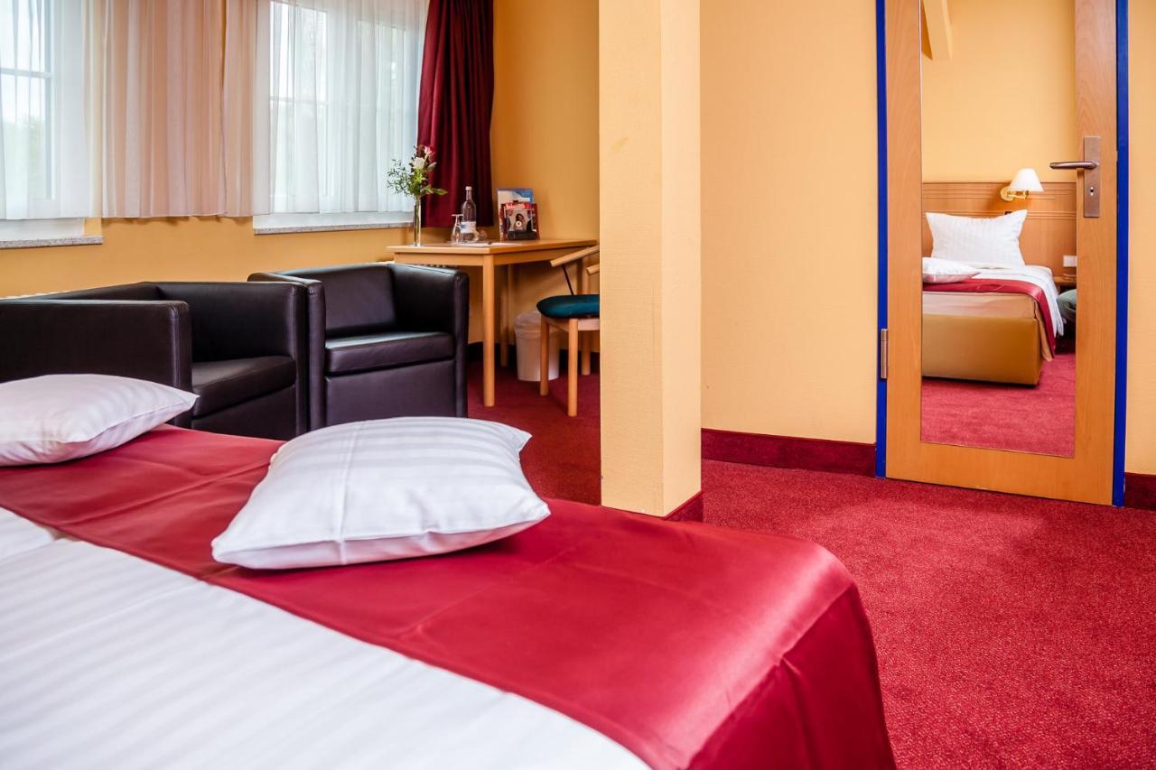 Spa Hotel Amsee Waren  Esterno foto