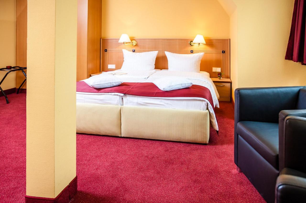 Spa Hotel Amsee Waren  Esterno foto